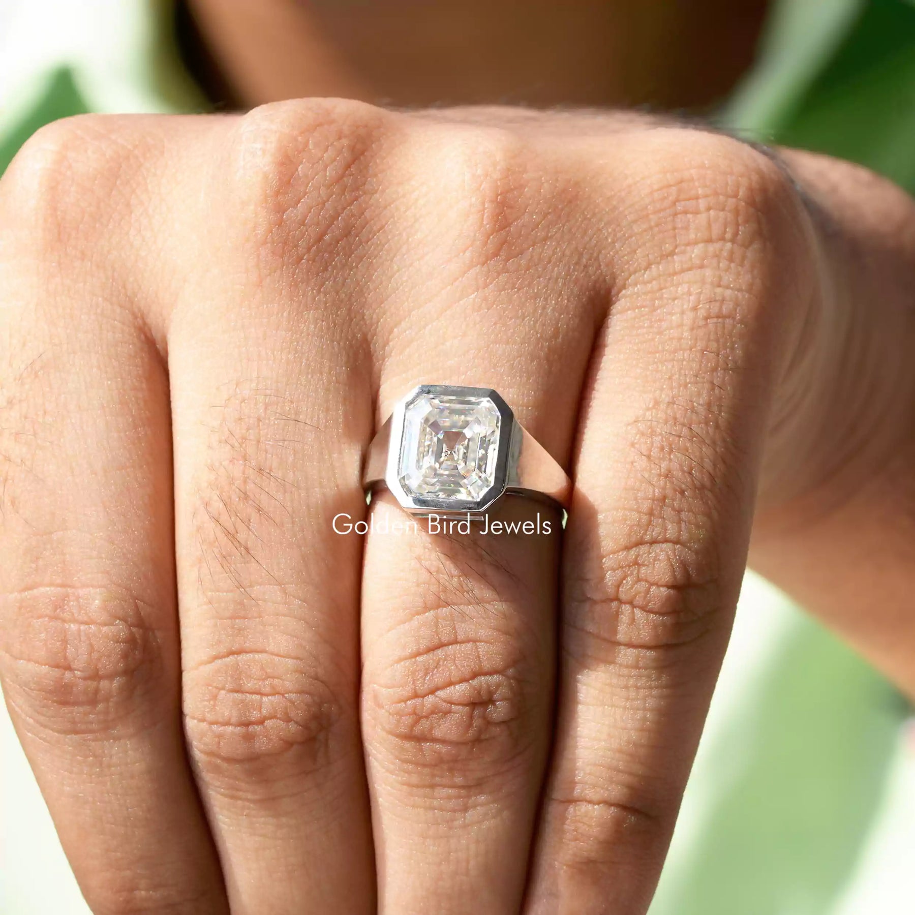 Full view of moissanite Ring in unique shape
