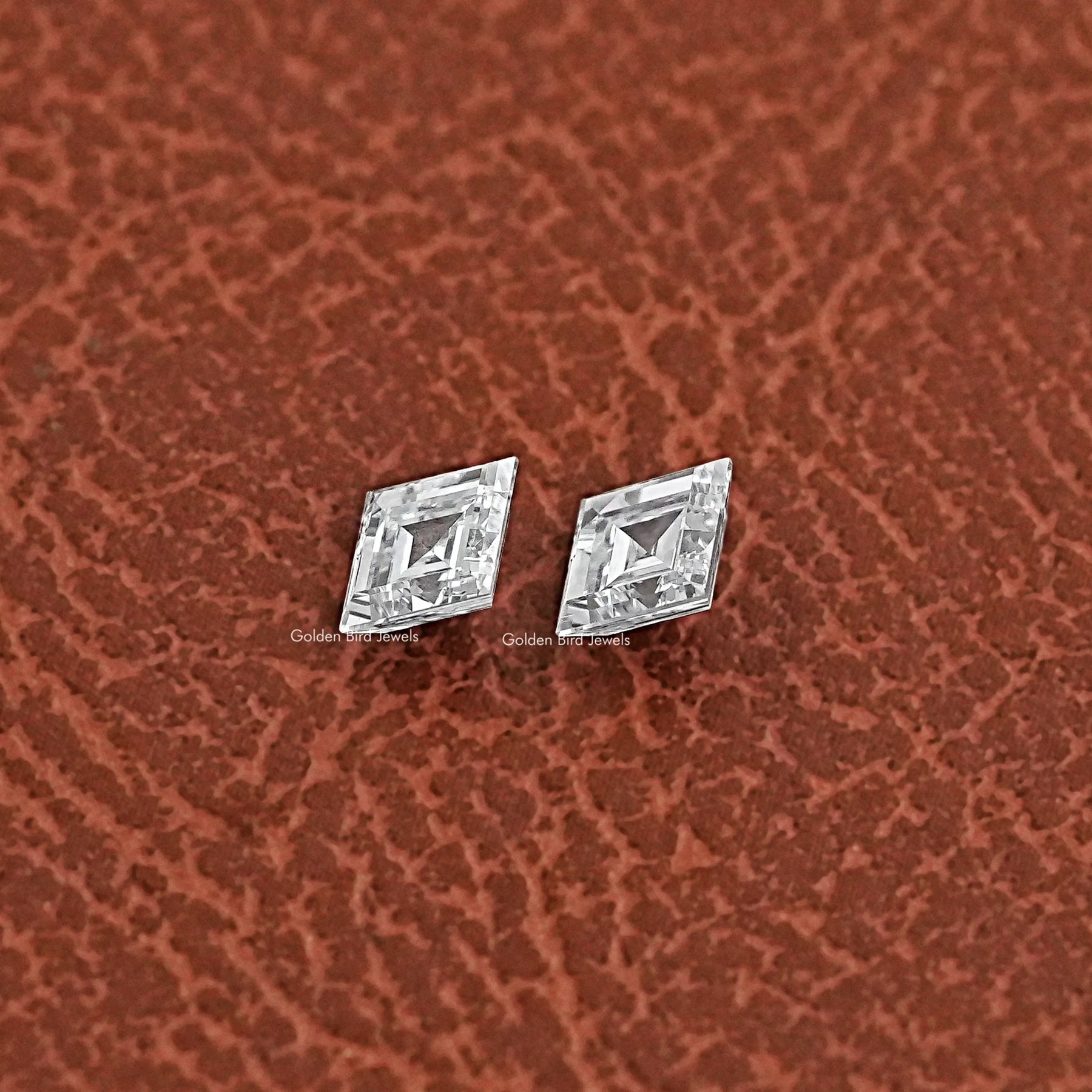 Cross View Of Carre Cut Lab Grown Diamond Matching Pair