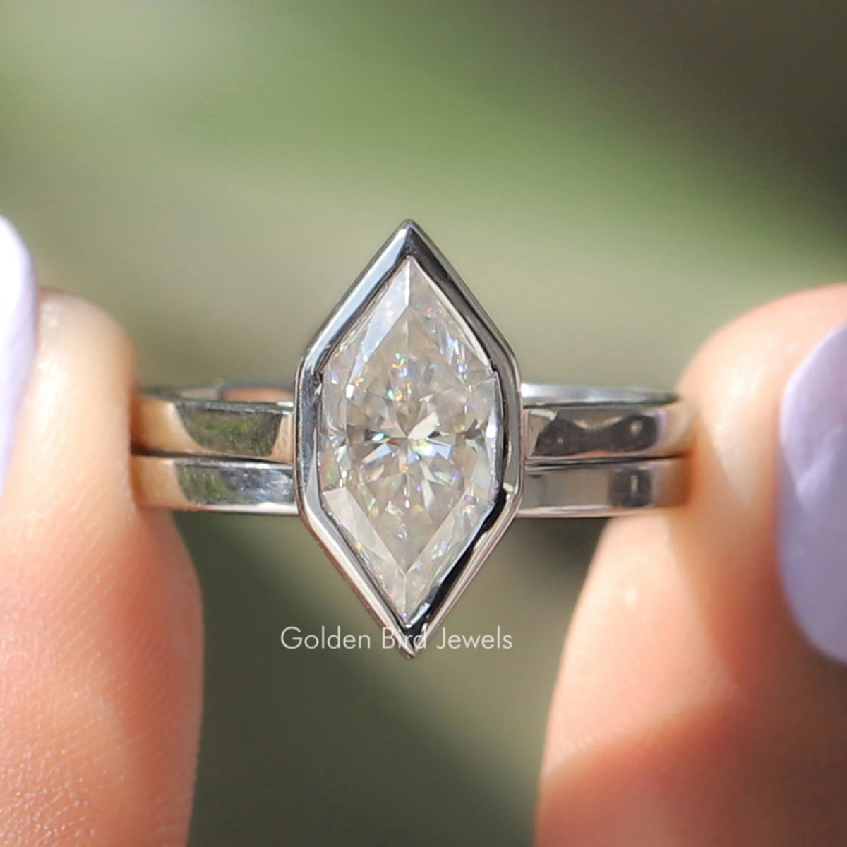 Dutch Marquise Cut Moissanite Solitaire Set
