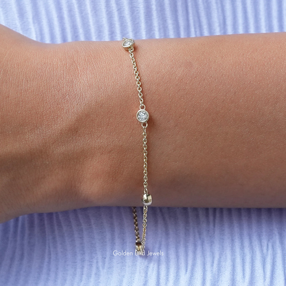 Round Cut Moissanite Bezel Set Chain Bracelet
