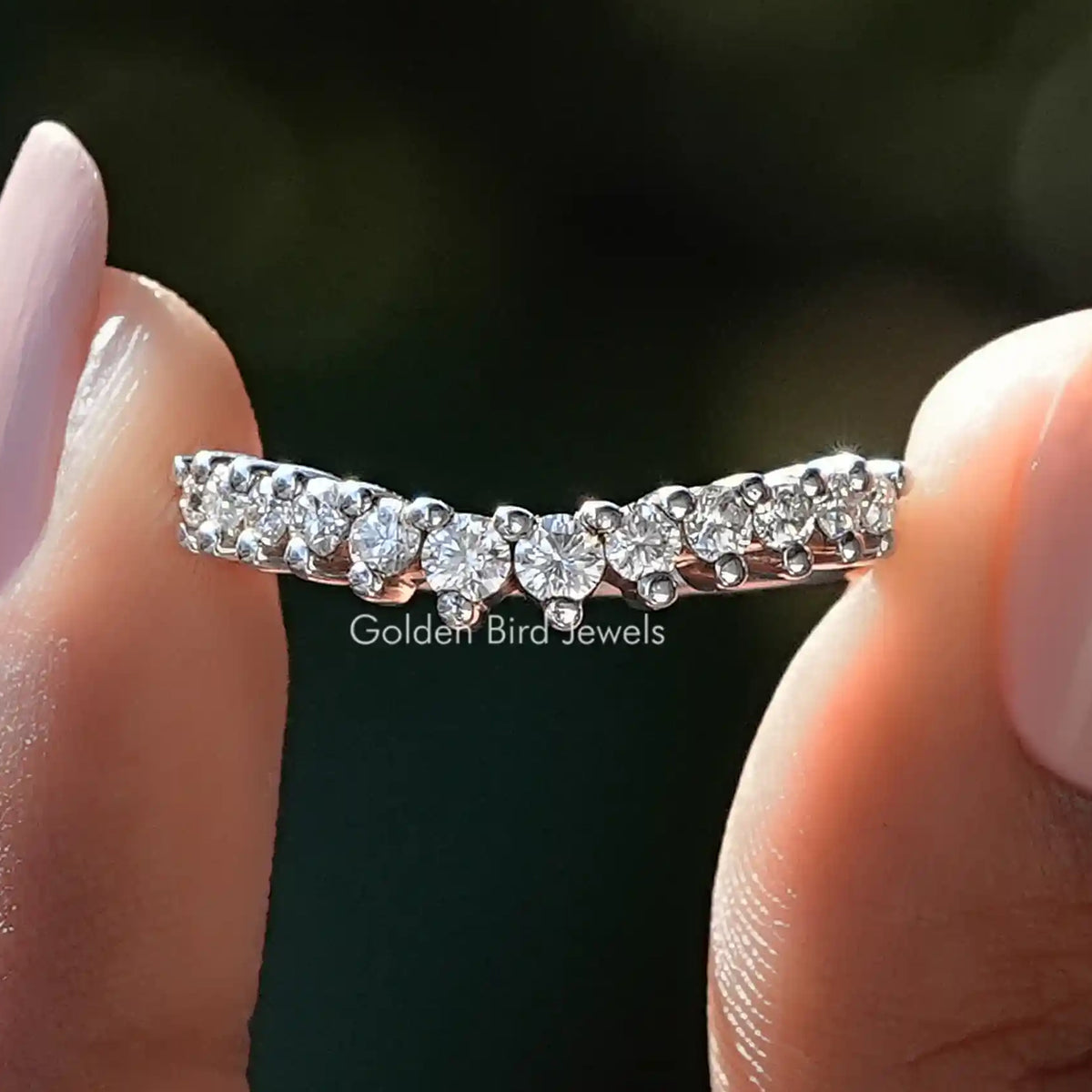 Round Cut Moissanite Curved Wedding Band