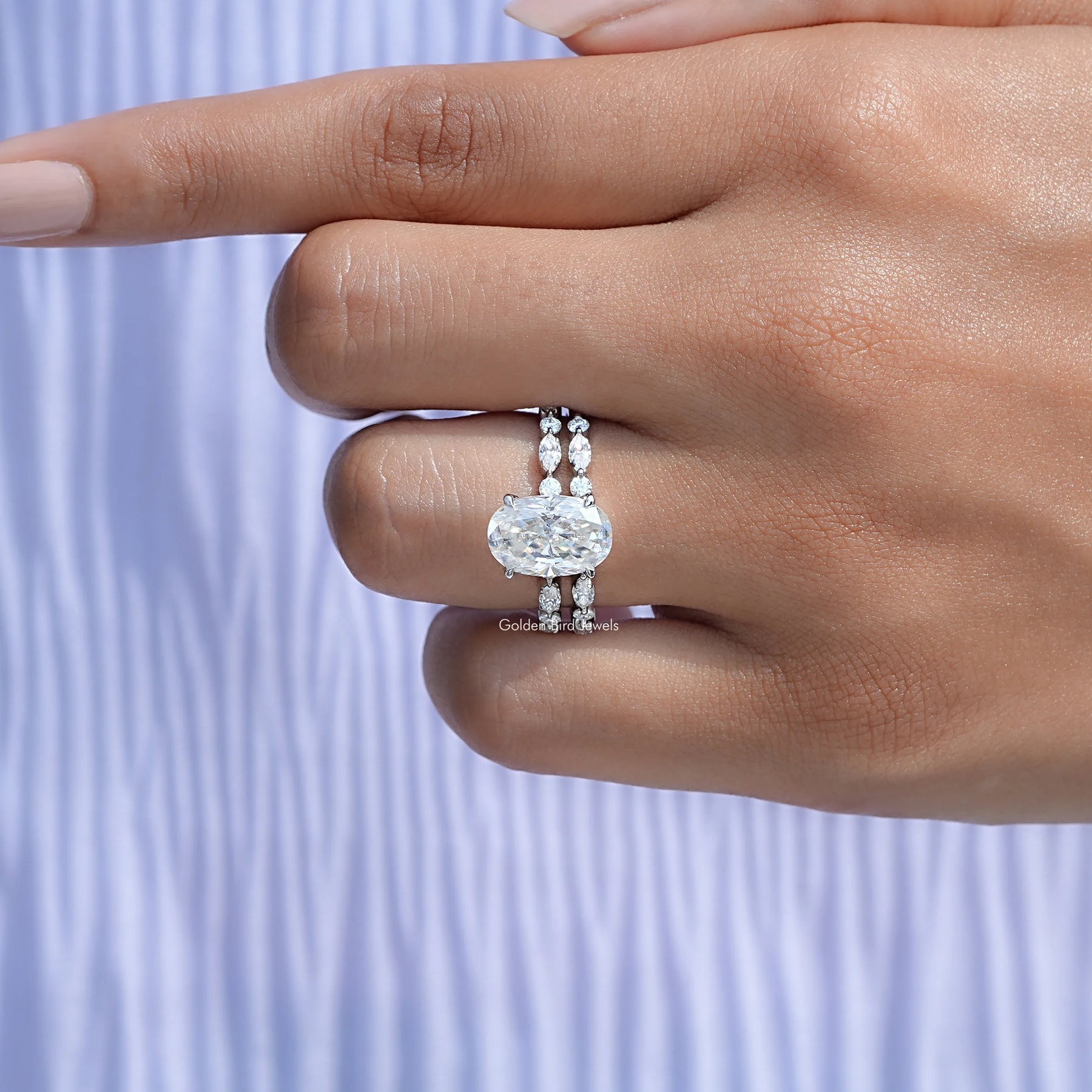 Crushed ice Oval Cut moissanite Bridal Set ring