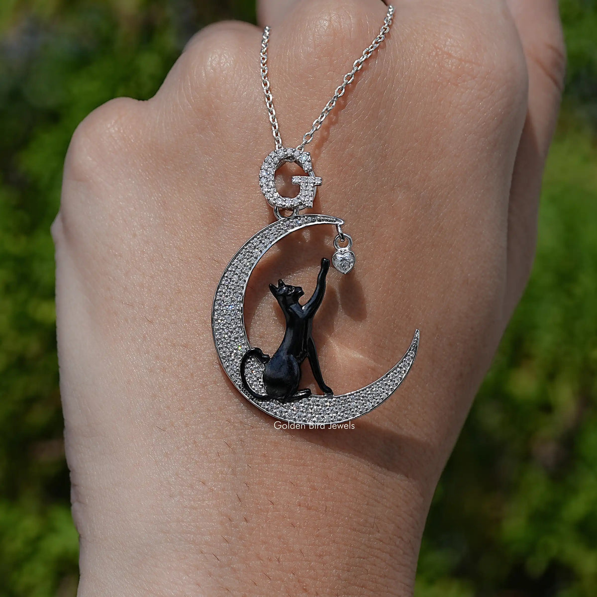 Round Cut Cat And Moon Moissanite Pendant