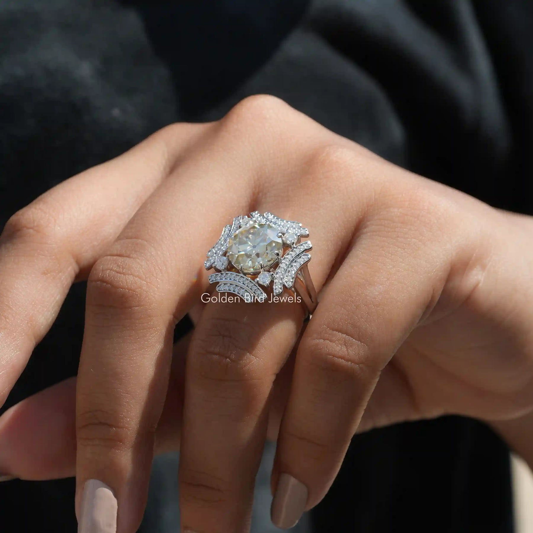 Detailed View Of Moissanite Round Cut Vintage Ring In White Gold