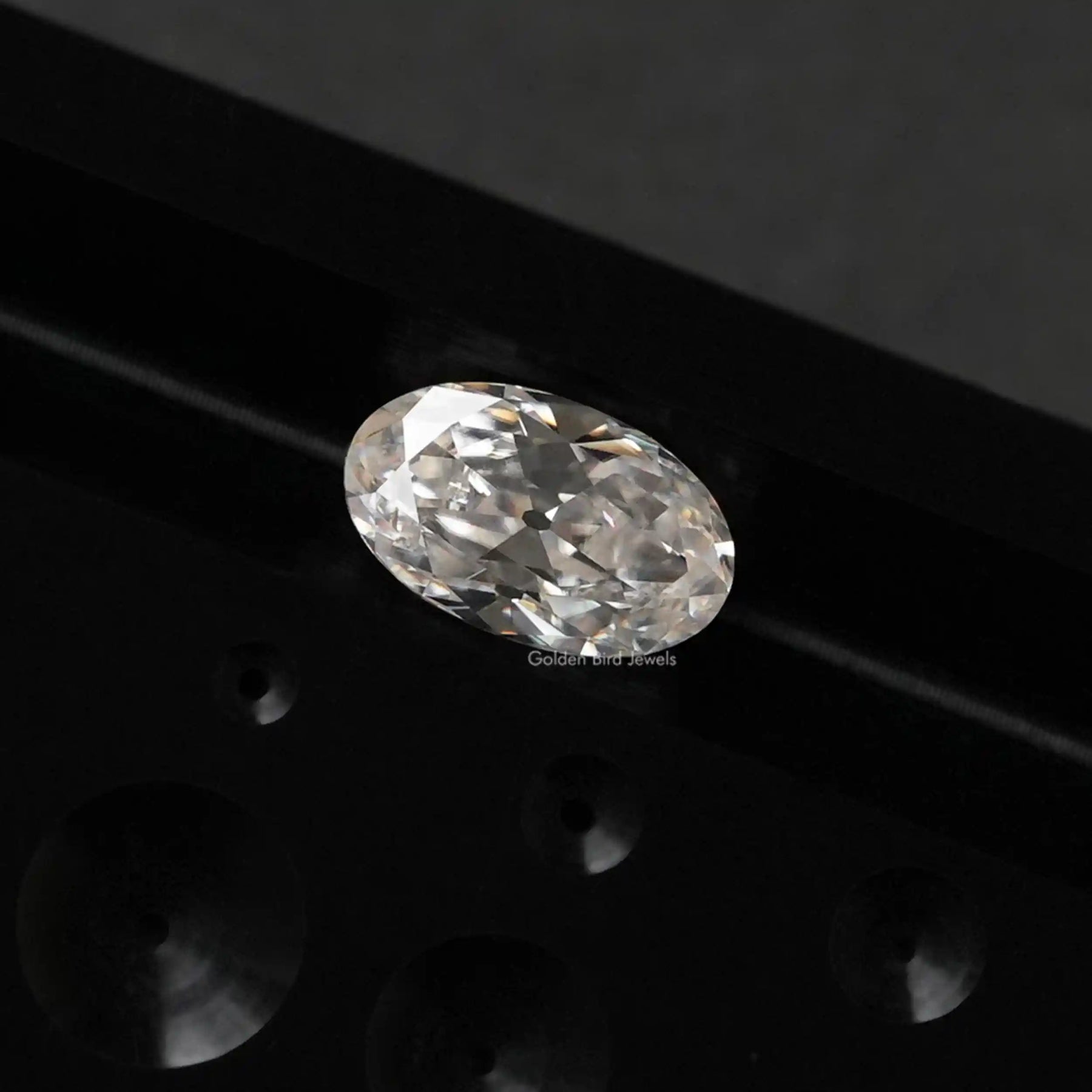 Old Mine Oval Cut Loose Stone