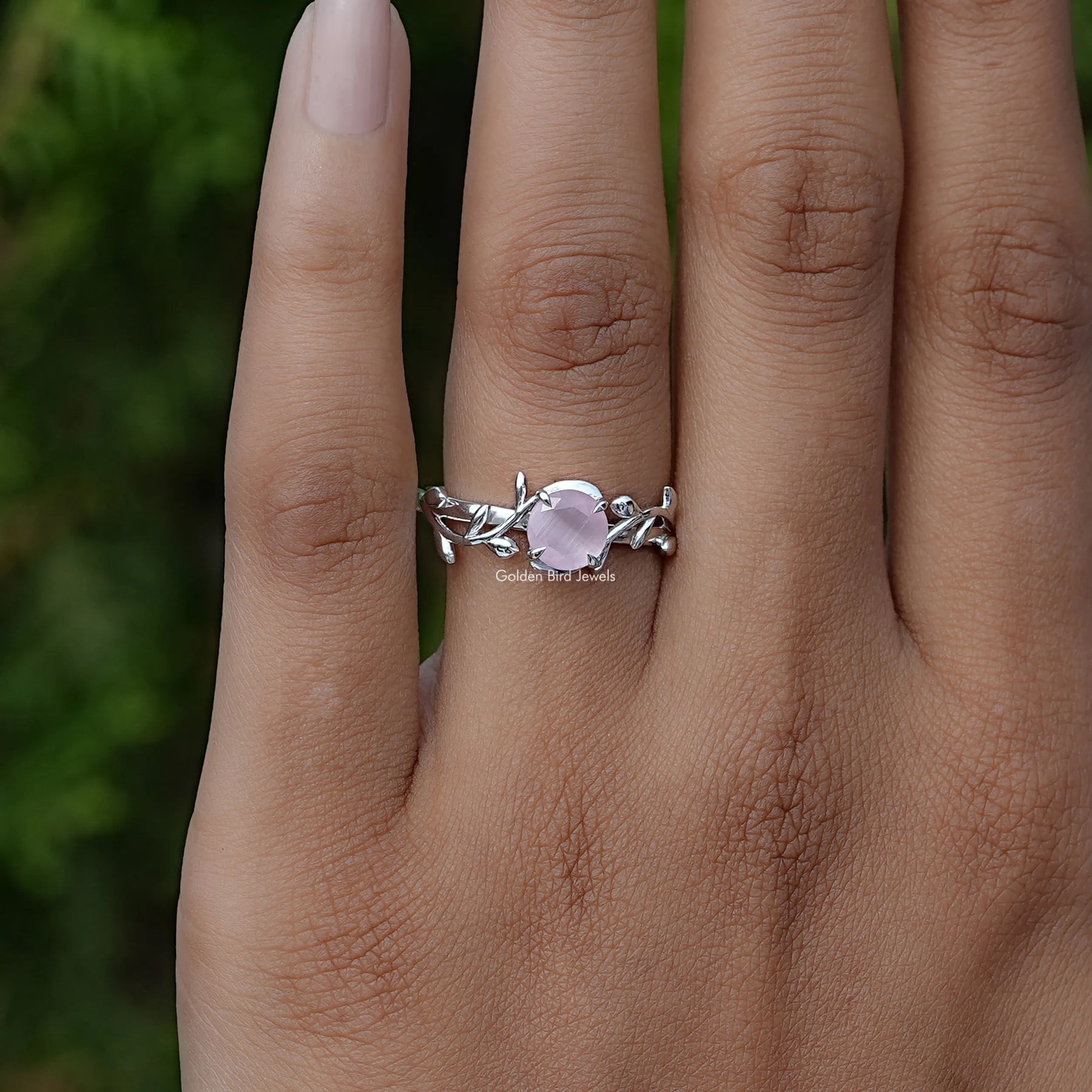 Detailed View of Rose Quartz Round Leaf Style Ring In White Gold