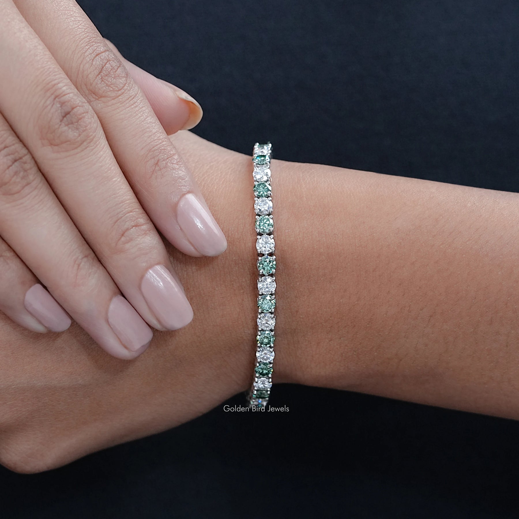 Front Back Side And Detailed View Of Alternative Green Round Cut Moissanite Tennis Bracelet