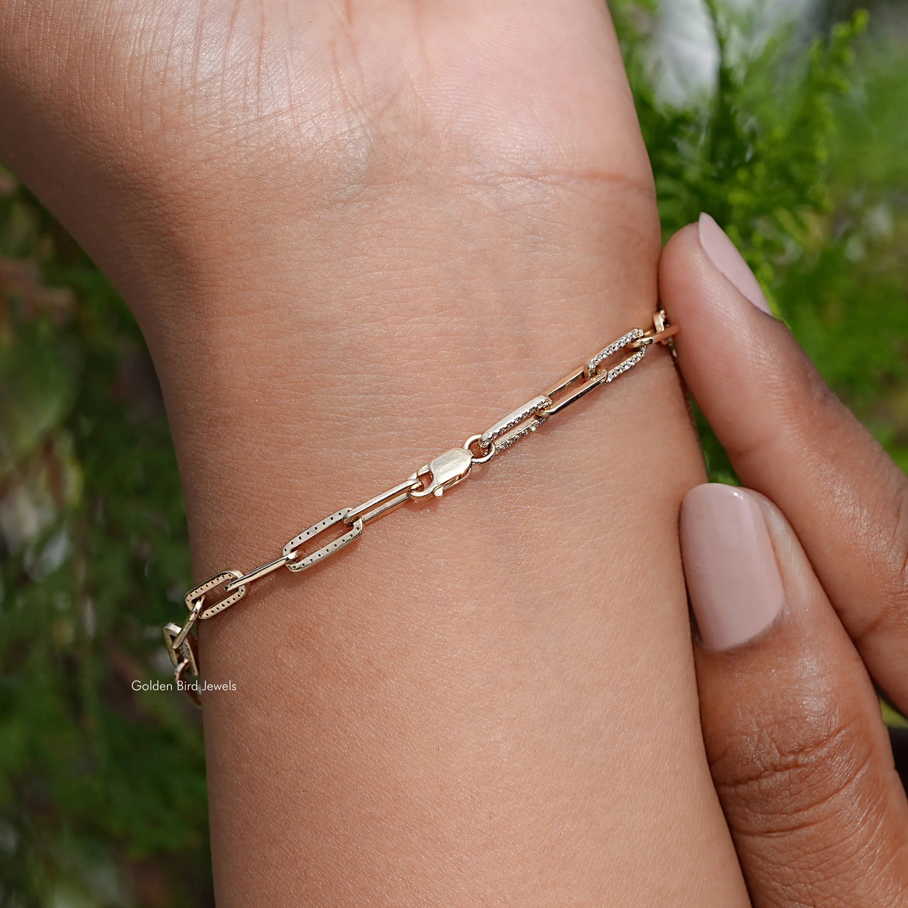 Close View Of Round Cut Lab Diamond Bracelet