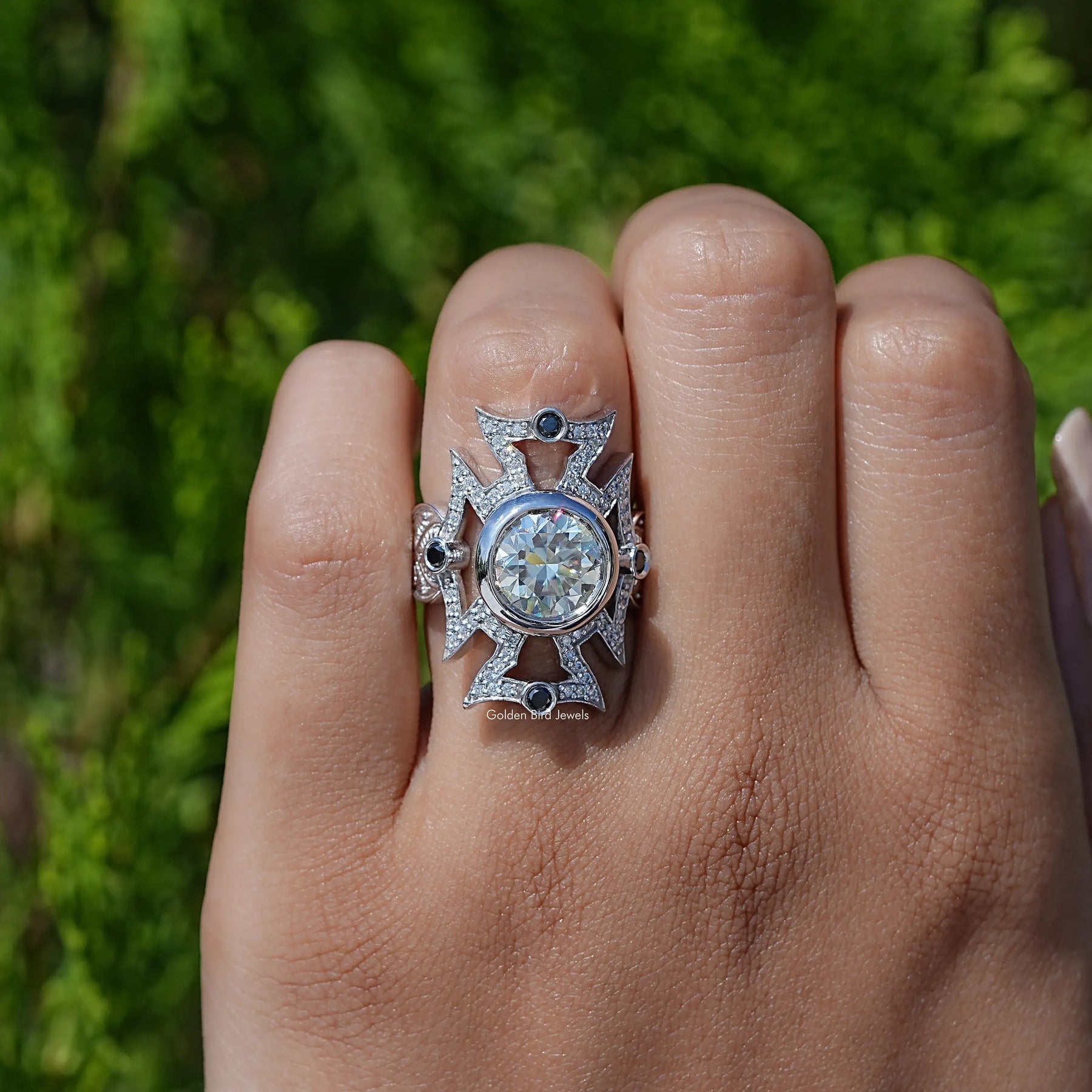 In front view of moissanite stone cut Ring