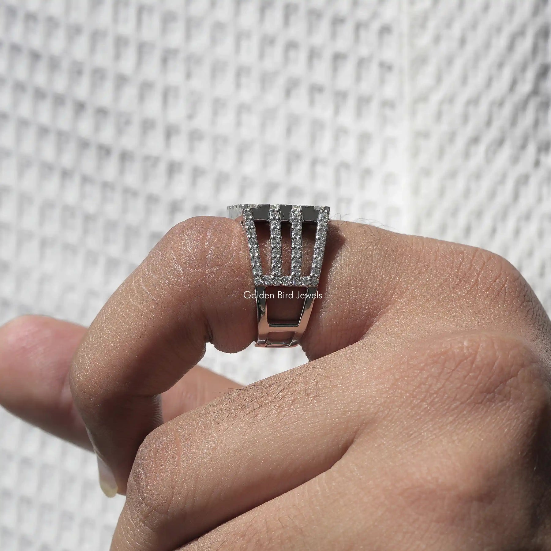 Diamond Men's Ring In White Gold