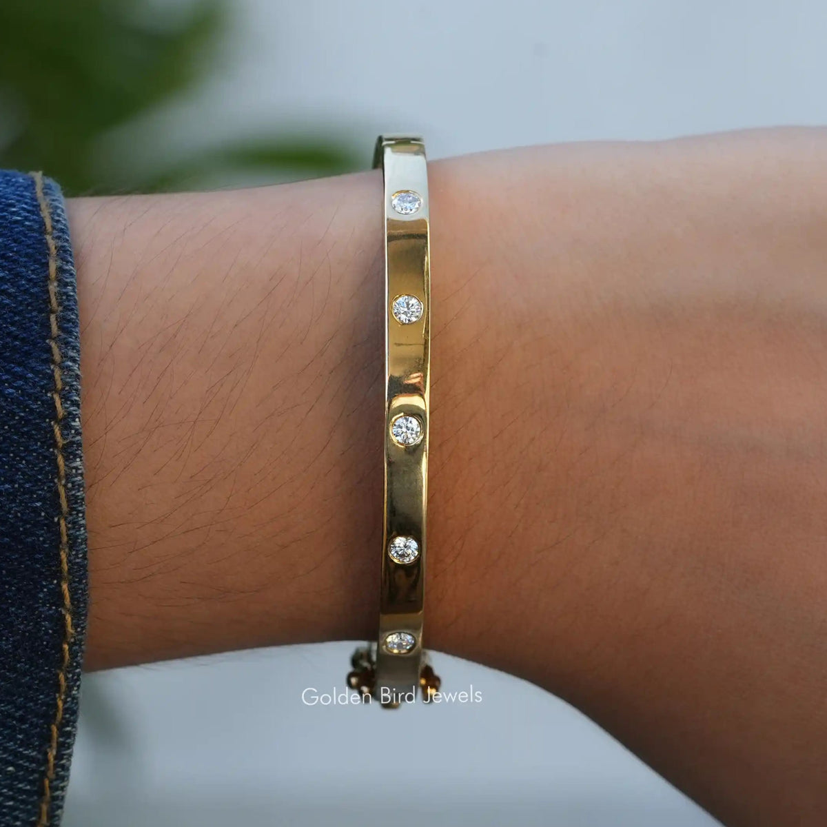 Round Cut Flush Setting Moissanite Bangle