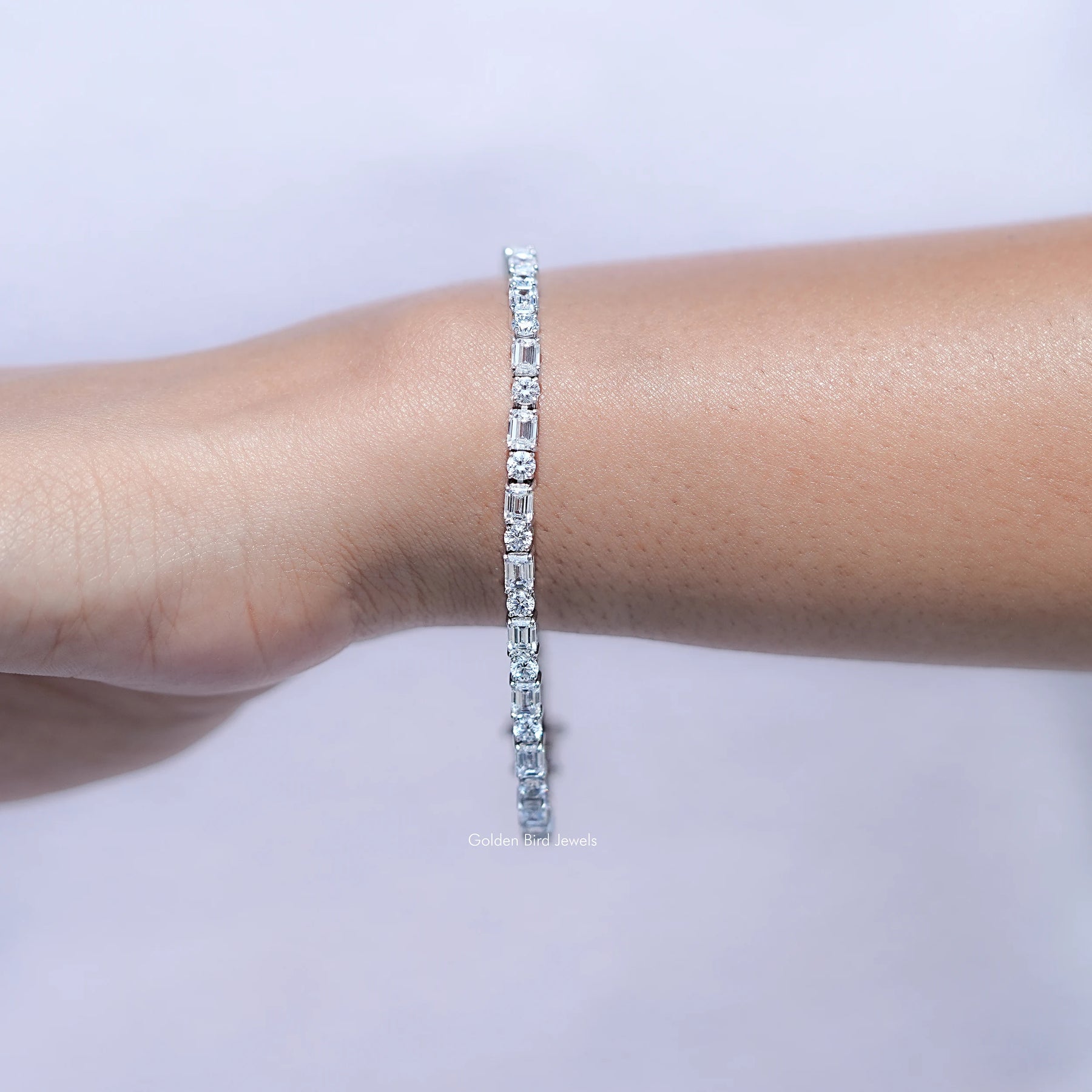 Emerald And Round Cut Diamond Tennis Bracelet