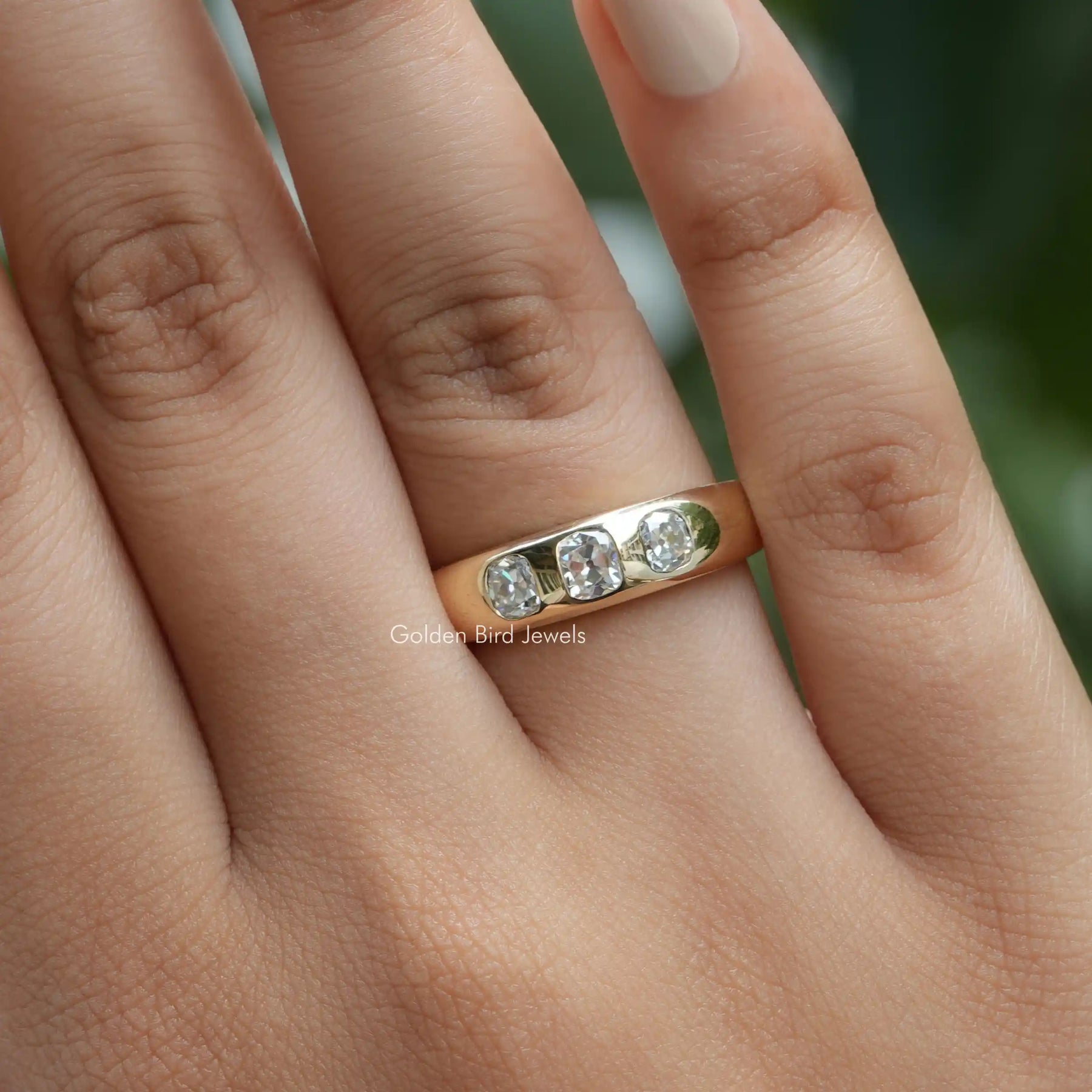 Full view of moissanite Ring in unique shape