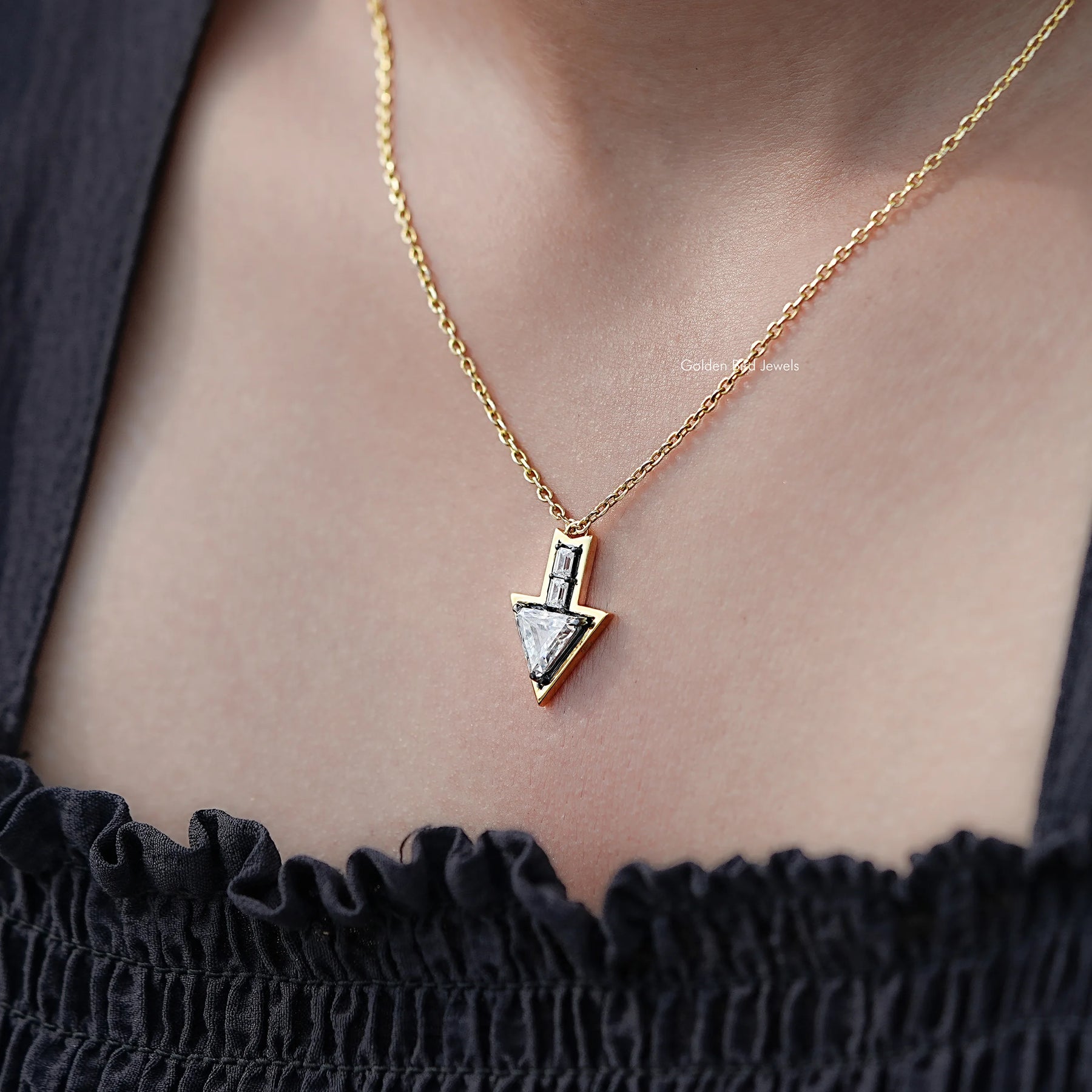 Detailed View Of Triangle And Baguette Moissanite Arrow Shape Pendant