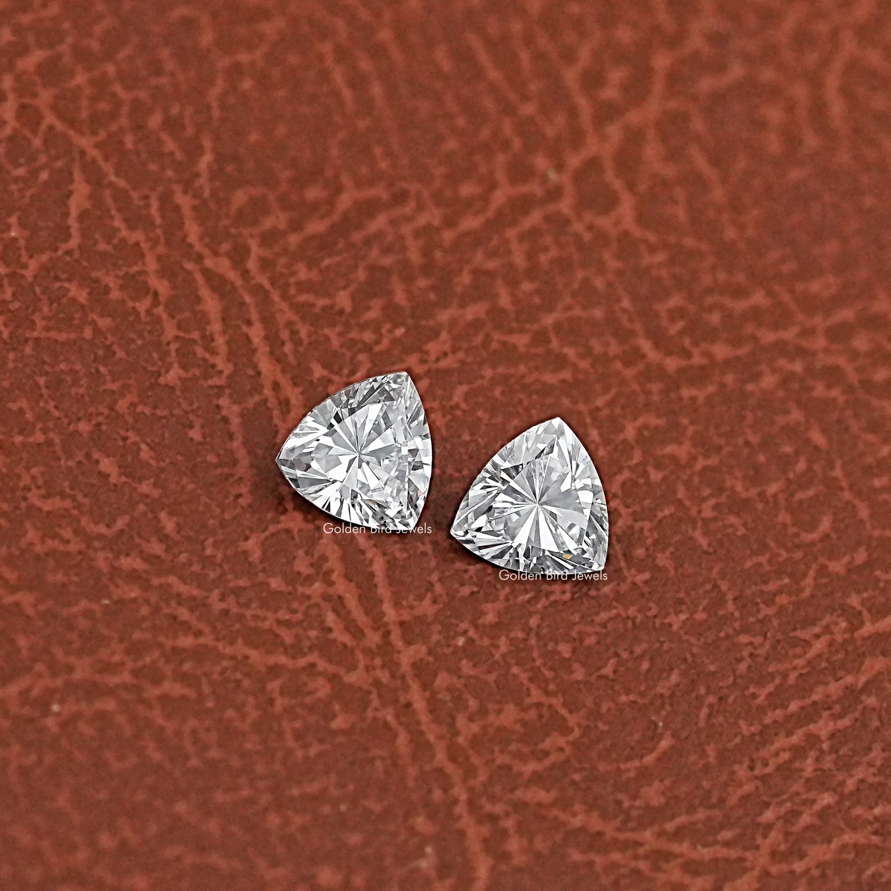 Side View Of Lab Diamond Trillion Cut Matching Pair