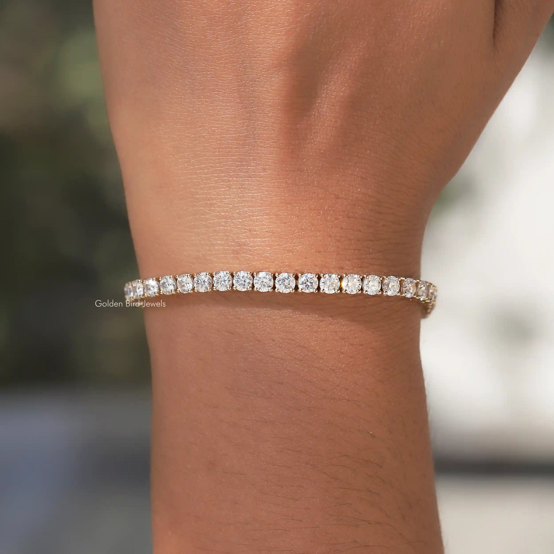 Beautiful Round Cut Moissanite Tennis Bracelet