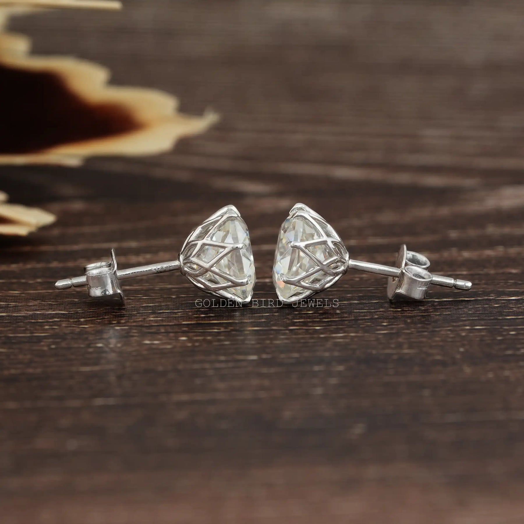 Side view of  moissanite stud earrings in unique design