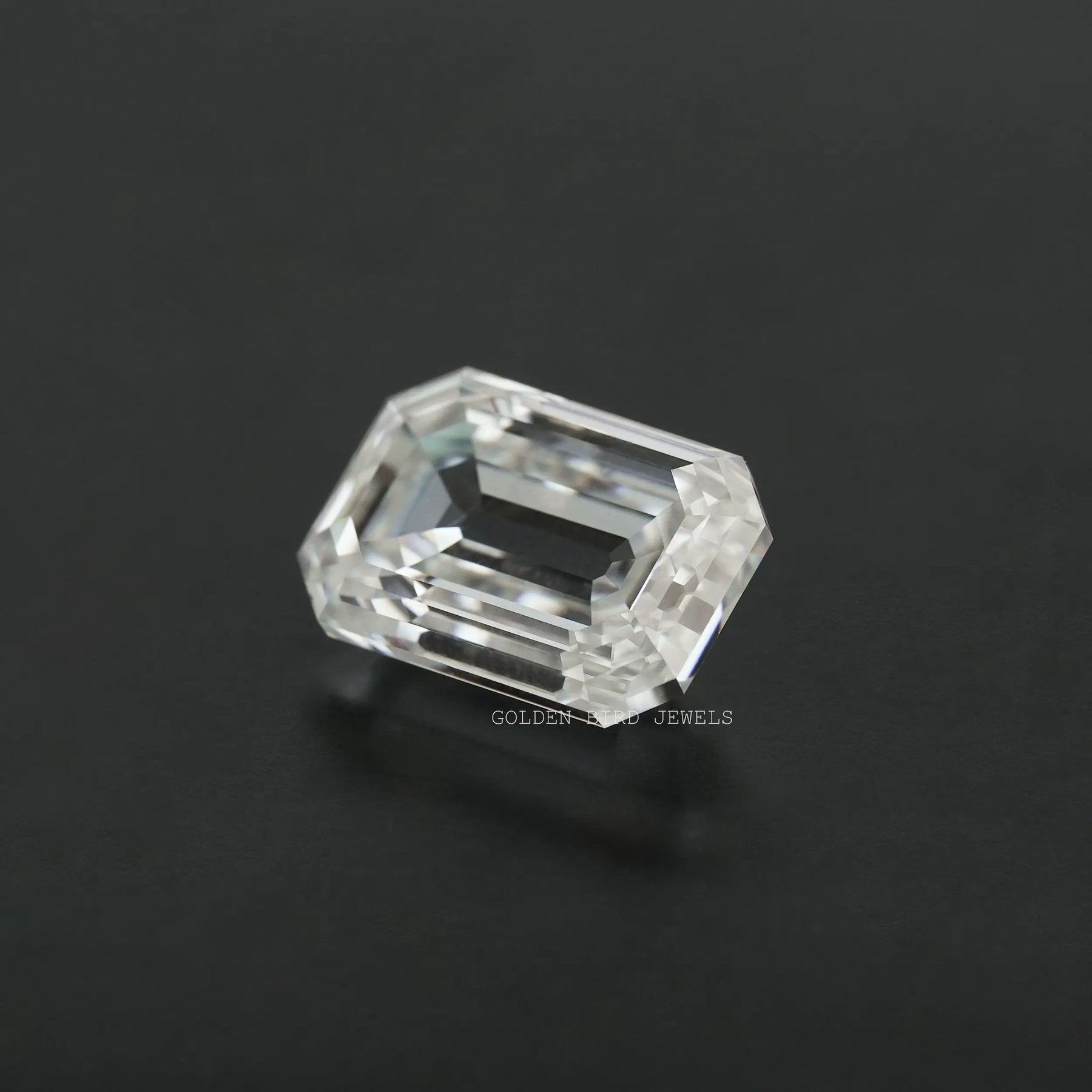 Side view of Old Mine Emerald Loose Stone