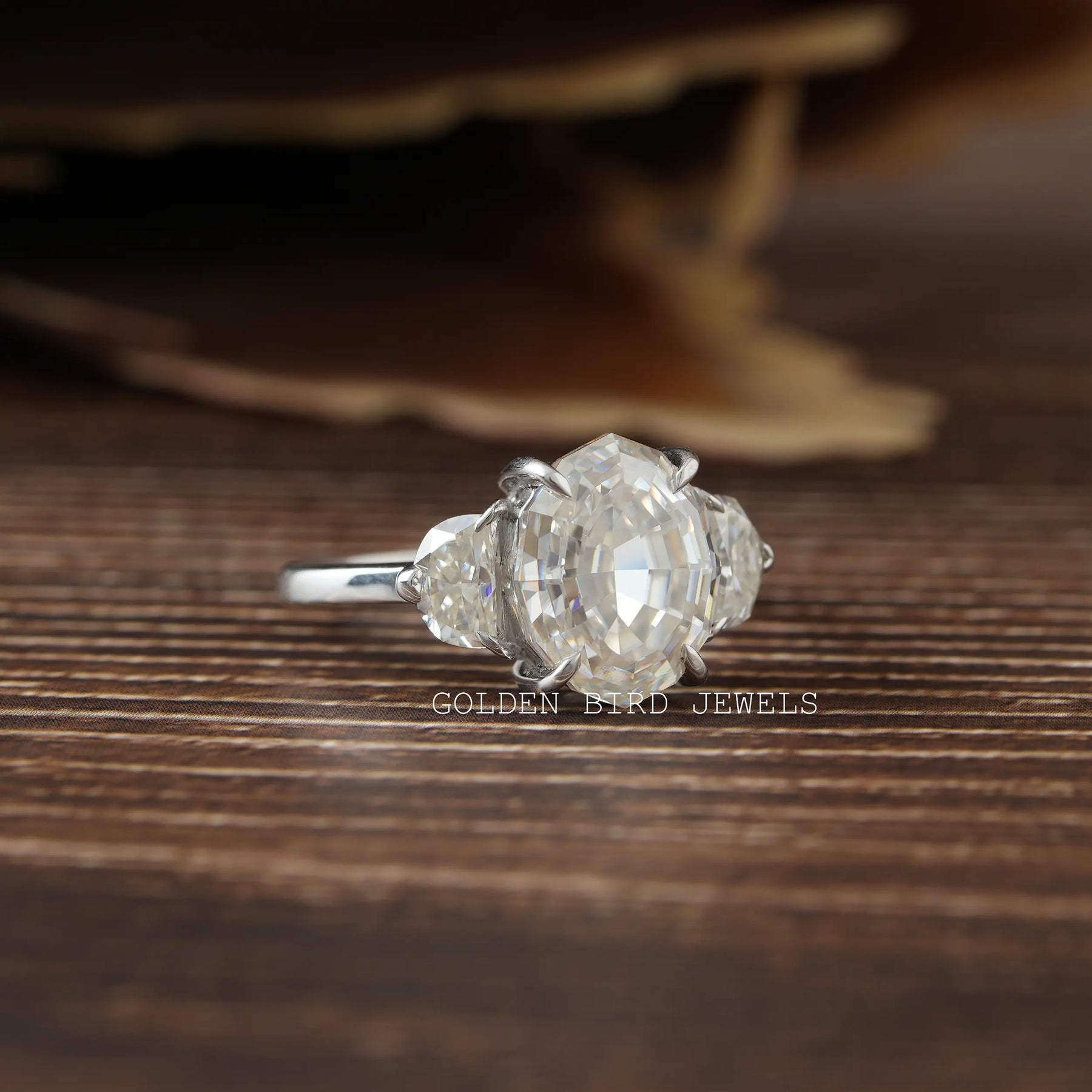 Oval shaped engagement ring crafted in prongs setting
