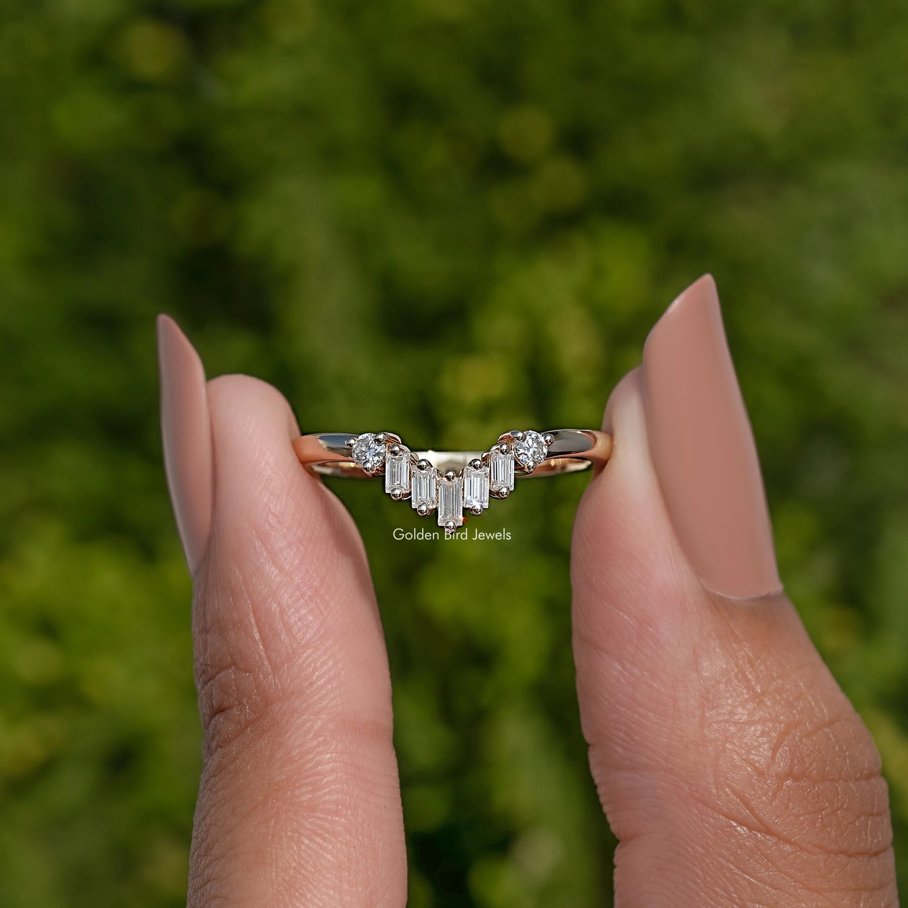 Baguette Cut Curve Moissanite Wedding Band