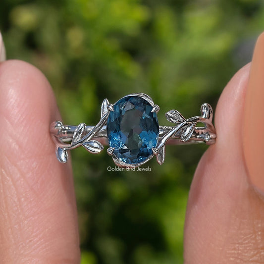 Sapphire Blue Oval Cut Gemstone Engagement Ring