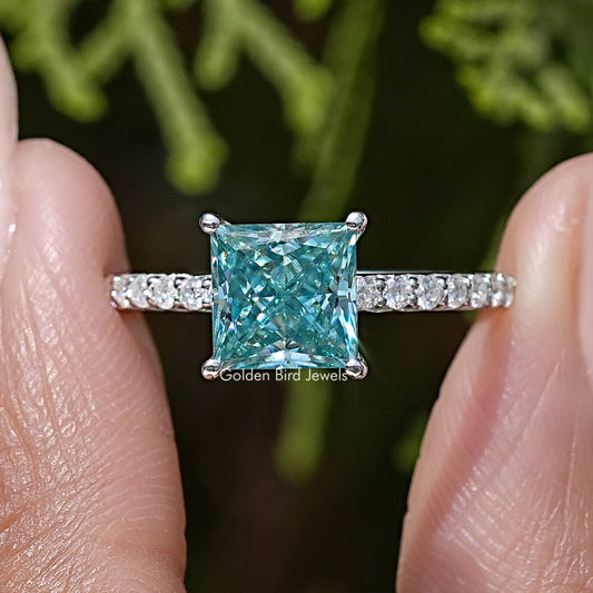 Princess Cut Moissanite Gemstone Solitaire Wedding Ring