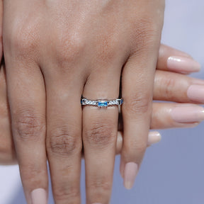 Top View Of Baguette gemstone engagement ring in prongs setting 