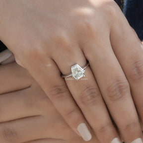Detailed View of Calf's Head Moissanite Solitaire Ring In White Gold 