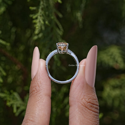 Pear Moissanite Gemstone Twisted Shank Accent Ring