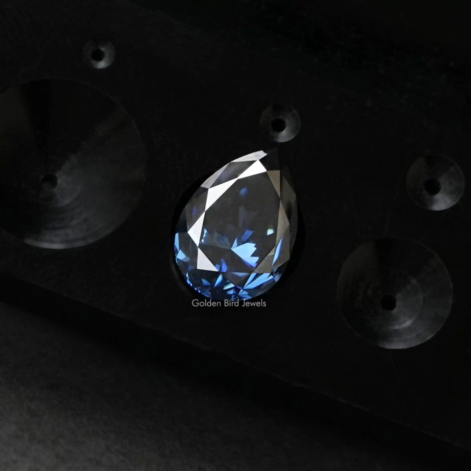 [Pear Shaped Loose Moissanite Stone]-[Golden Bird Jewels]