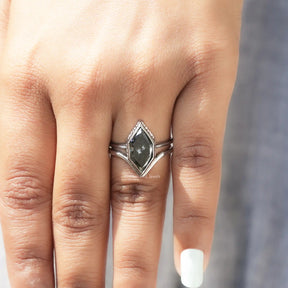 Dutch Marquise Shaped Moissanite Bridal Ring Set