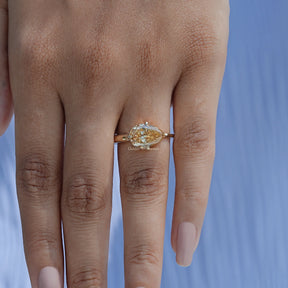[Champagne Pear East West Ring]-[Golden Bird Jewels]