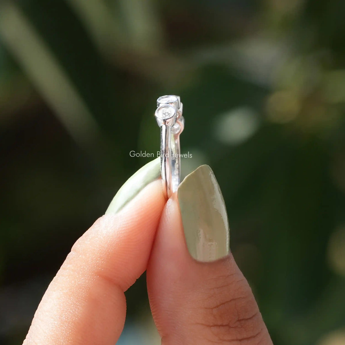 [Colorless Round Cut Moissanite Eternity Band]-[Golden Bird Jewels]