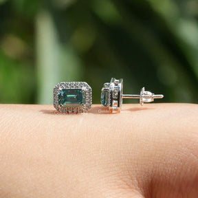 Green emerald cut moissanite stud earrings in prongs setting 
