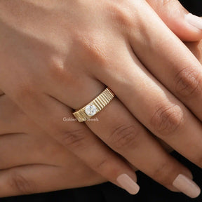 Detailed View Of Round Cut Solitaire Engagement Ring In Yellow Gold