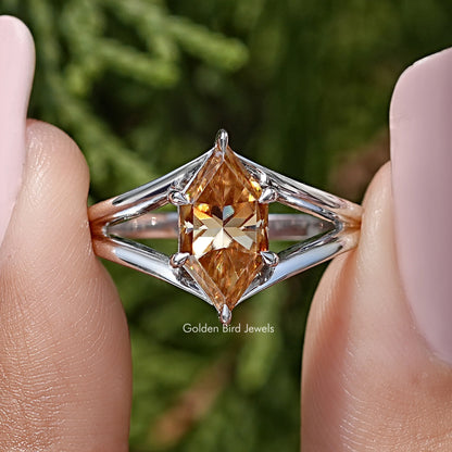 Dutch Marquise Moissanite Gemstone Spilt Shank Wedding Ring