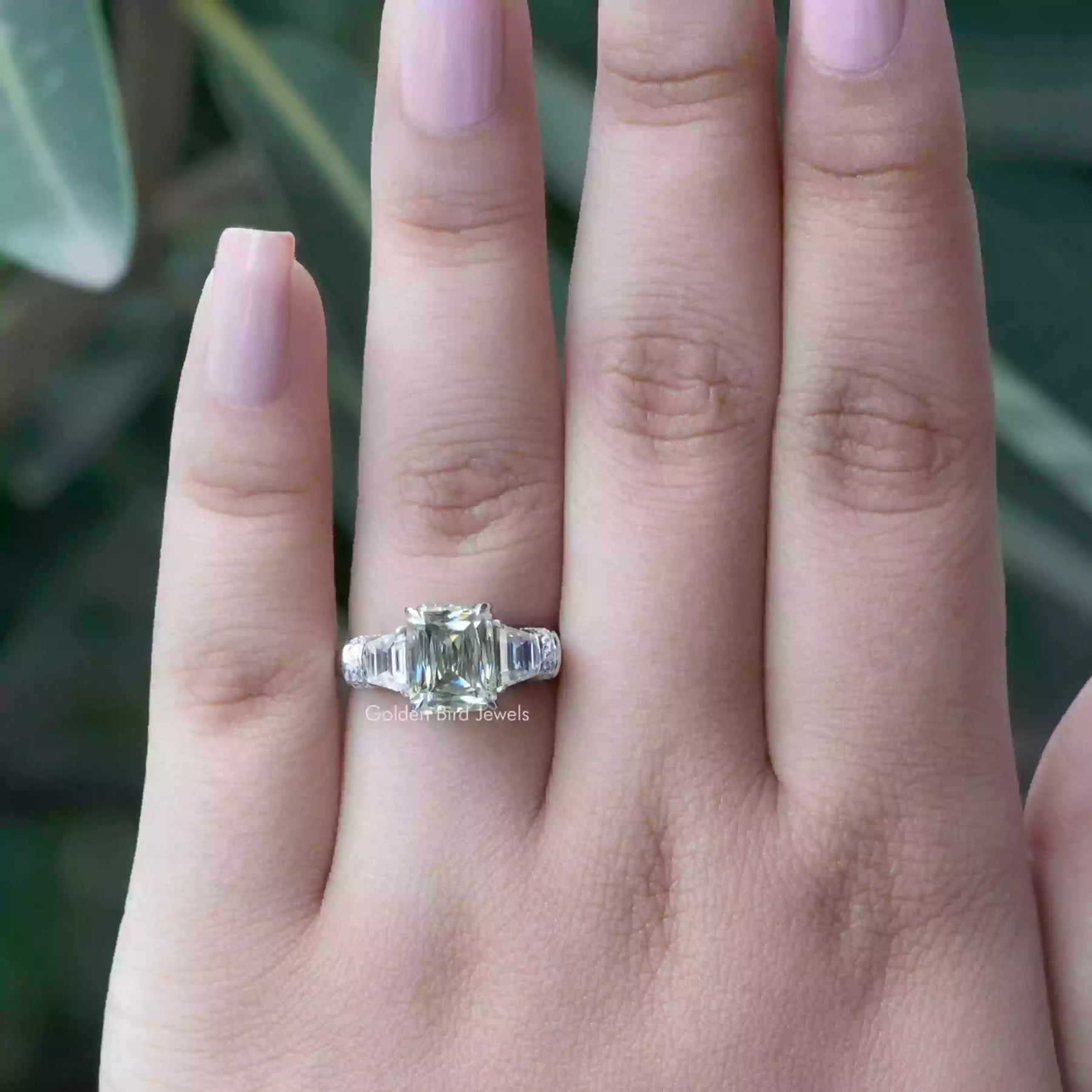 Moissanite Criss And Round Cut Ring In White Gold