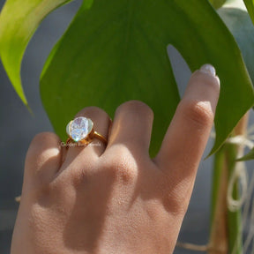 Oval Cut Moissanite Solitaire Ring Made Of Yellow Gold