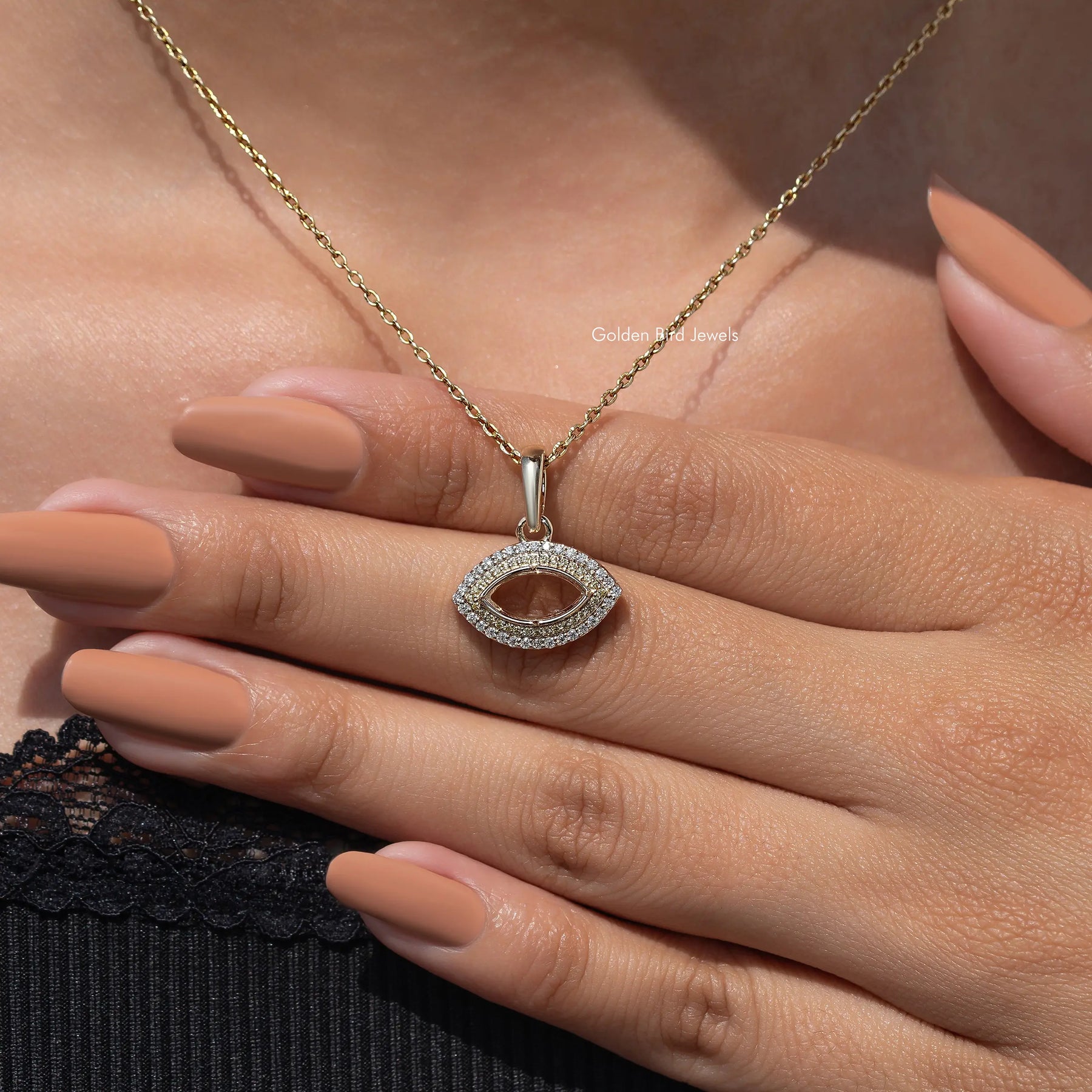 Detailed view of moissanite Pear shape pendant