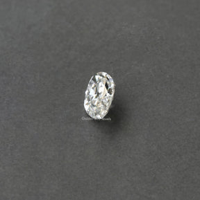 Side View Of Colorless Moval Cut Loose Moissanite Stone