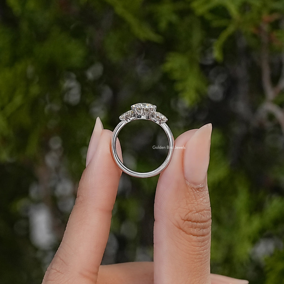 OEC Round Cut Moissanite Three Stone Ring