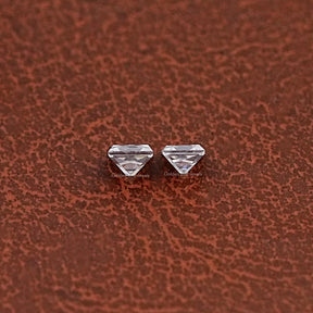 Side View Of Triangle Cut Lab Loose moissanite  