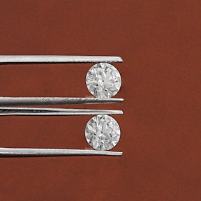 Tweezer hold on Old European Round Cut Diamond