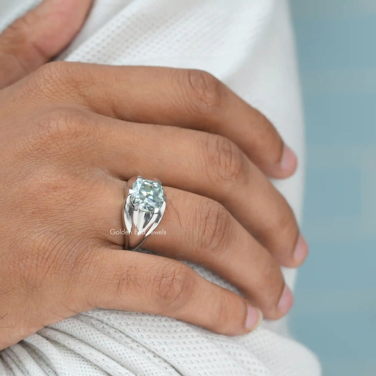 [Moissanite Old Cushion Cut Moissanite Solitaire Engagement Ring Made In18k White Gold]-[Golden Bird Jewels]