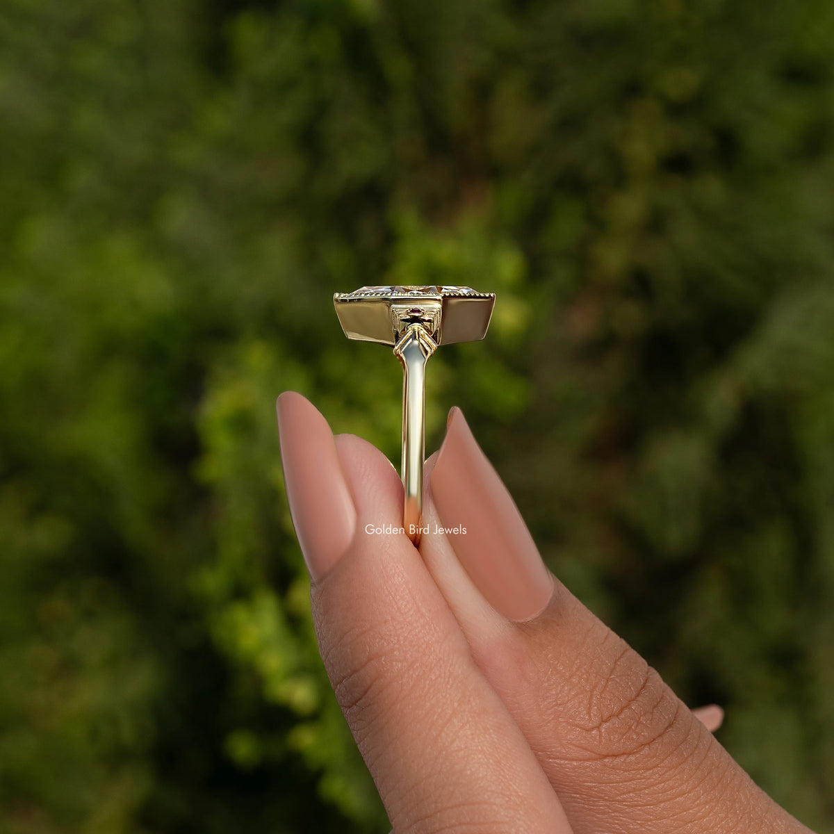 Old Mine Dutch Marquise Cut Moissanite Ring