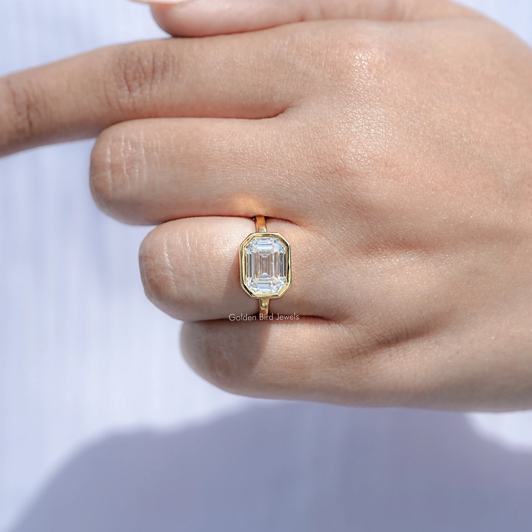 East Wast Old Mine Emerald Moissanite Solitaire Ring