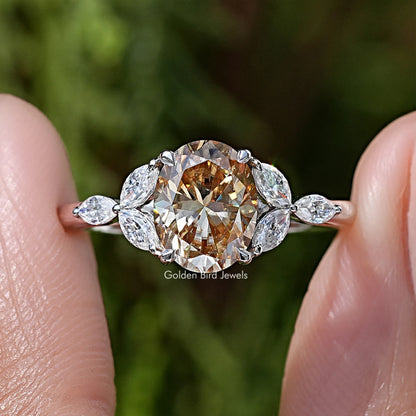 Oval Moissanite Gemstone Leaves Side Stone Wedding Ring