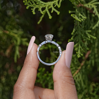Oval Cut Moissanite Gemstone Engagement Ring
