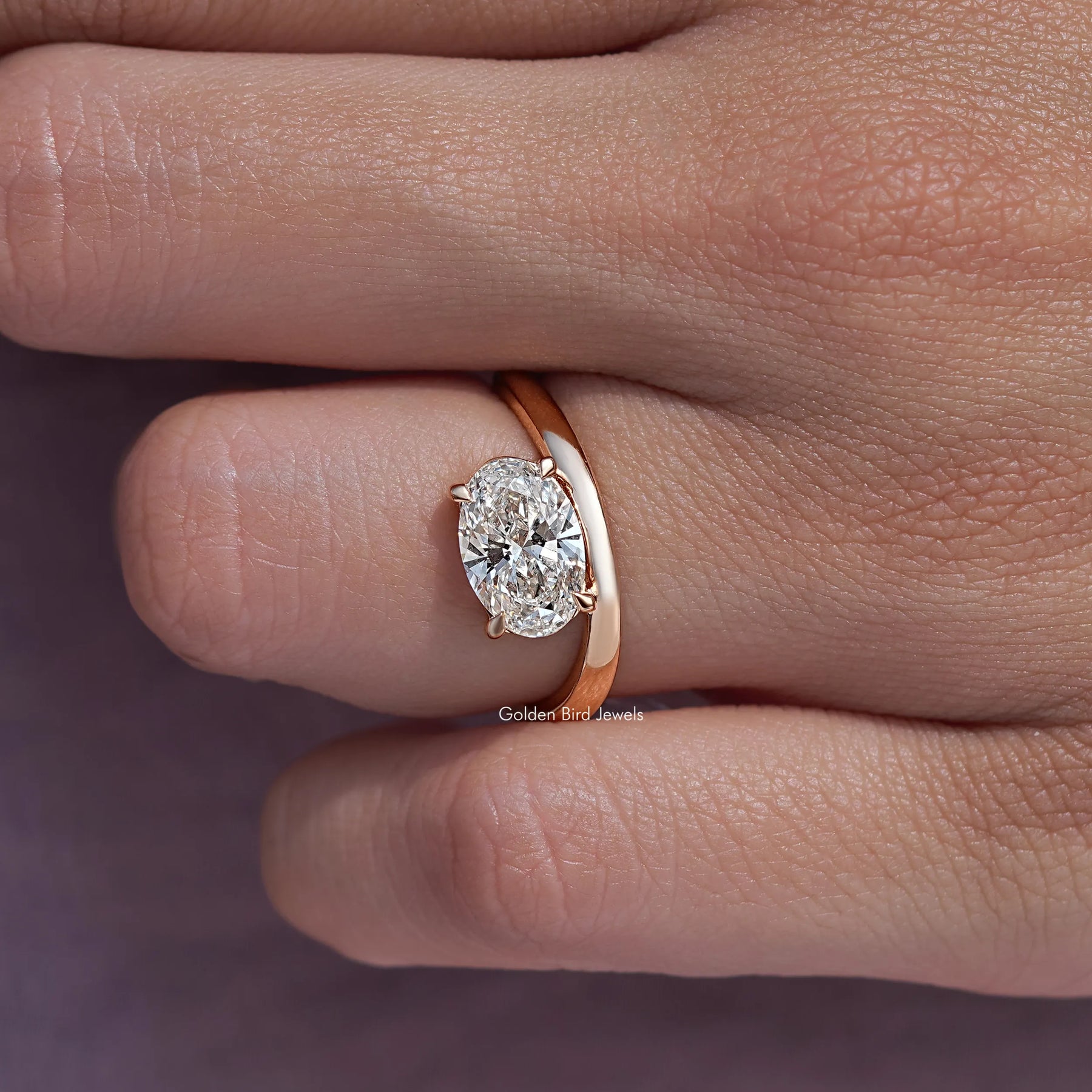 Oval Cut Curved Solitaire Bridal Set Engagement Ring