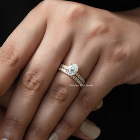 Oval Cut Lab Grown Diamond Wedding Ring Set